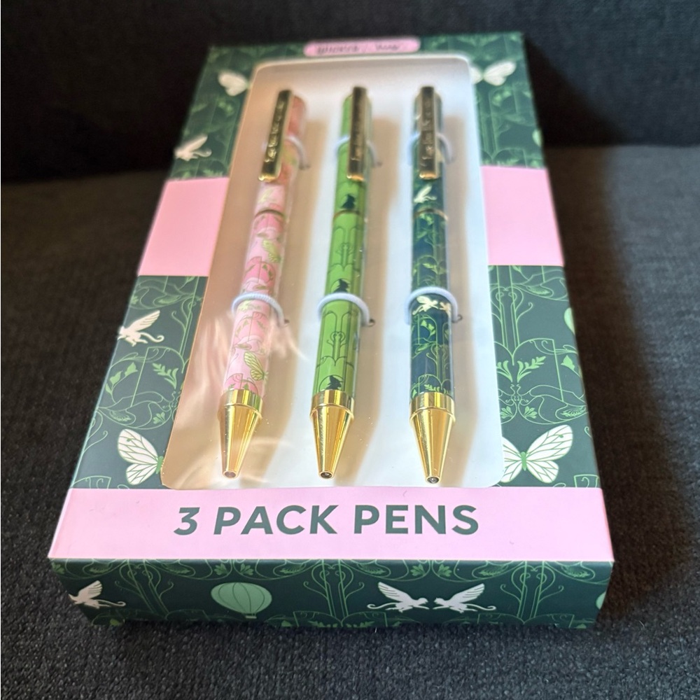 Lug x Wicked For Good Pens (Elphaba Green and Glinda Pink with Gold 3-pack) - Picture 4 of 12